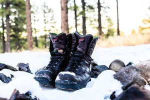 Hunting-boots-in-snow